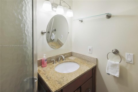 Copropriété à louer à Pompano Beach, Floride: 2 chambres, 80.27 m2 № 1173574 - photo 28