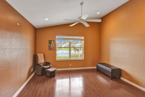 Casa en venta en Boynton Beach, Florida, 3 dormitorios, 171.4 m2 № 1080211 - foto 28