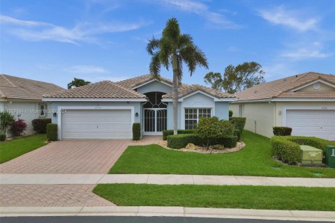 Casa en venta en Boynton Beach, Florida, 3 dormitorios, 171.4 m2 № 1080211 - foto 1