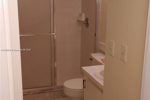 Copropriété à vendre à Deerfield Beach, Floride: 2 chambres, 119.84 m2 № 1232253 - photo 9