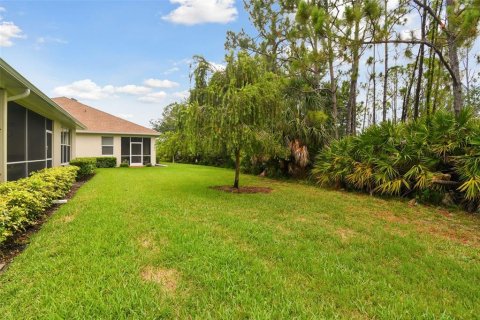 Villa ou maison à vendre à North Port, Floride: 2 chambres, 134.52 m2 № 1247803 - photo 7