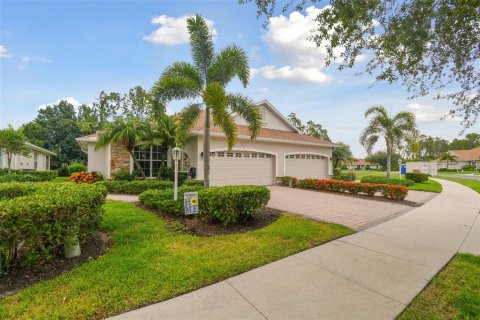 Villa ou maison à vendre à North Port, Floride: 2 chambres, 134.52 m2 № 1247803 - photo 1