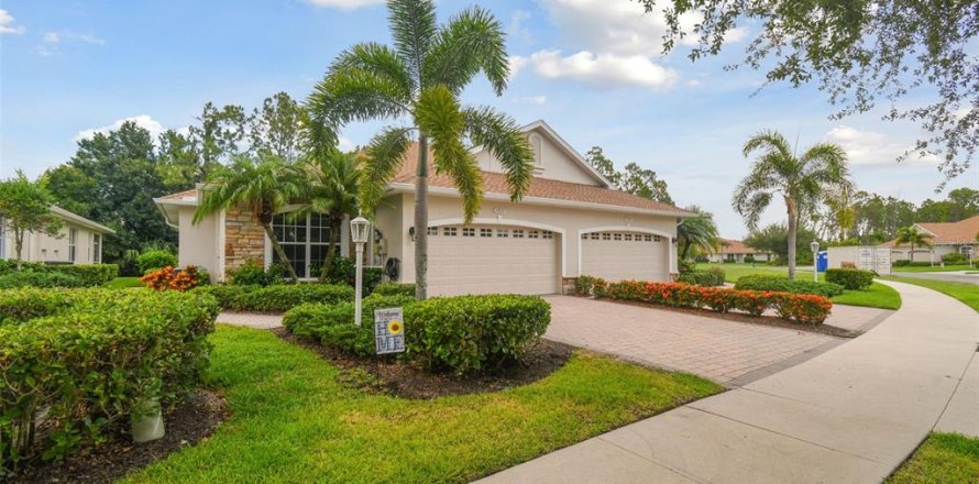 Villa ou maison à North Port, Floride 2 chambres, 134.52 m2 № 1247803