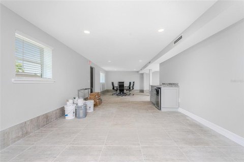 Immobilier commercial à vendre à Punta Gorda, Floride: 114.46 m2 № 1339880 - photo 13