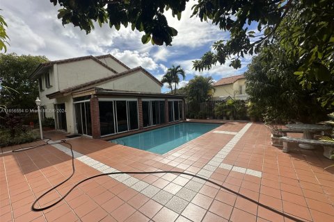 Villa ou maison à vendre à Miami, Floride: 3 chambres, 153.94 m2 № 1357250 - photo 2