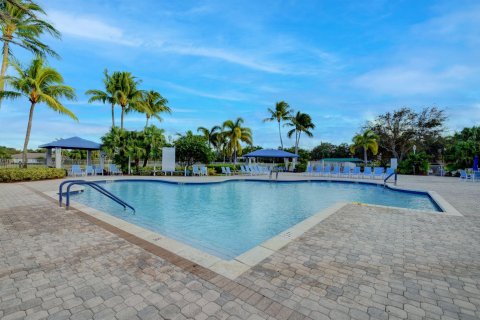 Villa ou maison à vendre à West Palm Beach, Floride: 3 chambres, 122.07 m2 № 1079850 - photo 13