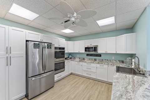 Condominio en venta en Jensen Beach, Florida, 2 dormitorios, 102.38 m2 № 1092893 - foto 22