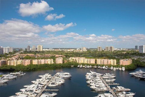 Condo in Aventura, Florida, 2 bedrooms  № 1132102 - photo 6