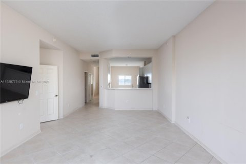 Copropriété à vendre à Tamarac, Floride: 2 chambres, 139.35 m2 № 1007180 - photo 15