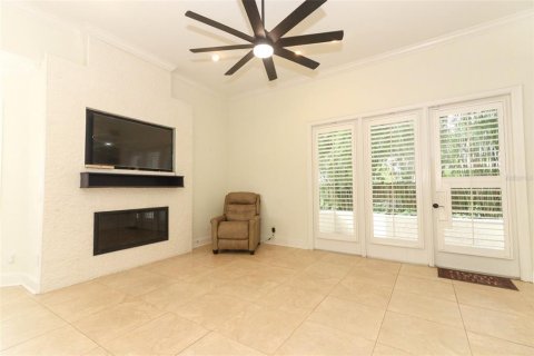 House in Winter Park, Florida 5 bedrooms, 335.47 sq.m. № 1390323 - photo 25