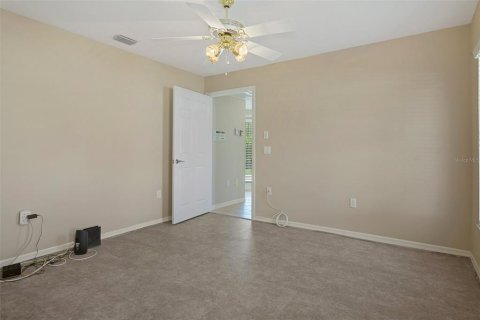 Casa en venta en Weeki Wachee, Florida, 3 dormitorios, 188.68 m2 № 1390235 - foto 28