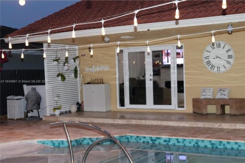 Casa en venta en Cutler Bay, Florida, 4 dormitorios, 170.2 m2 № 1319088 - foto 26