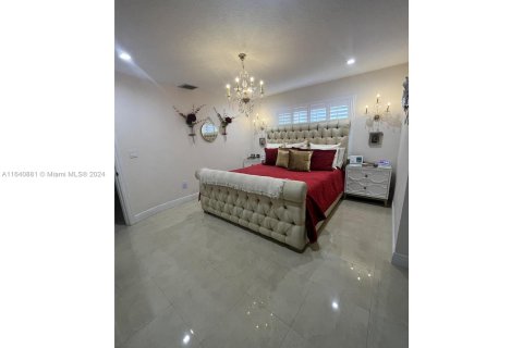 Casa en venta en Cutler Bay, Florida, 4 dormitorios, 170.2 m2 № 1319088 - foto 22