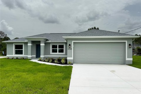 Casa en venta en North Port, Florida, 3 dormitorios, 133.5 m2 № 1290126 - foto 1