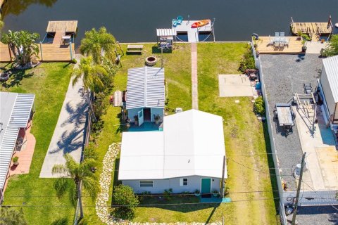 Casa en venta en Hudson, Florida, 2 dormitorios, 69.68 m2 № 1342198 - foto 1