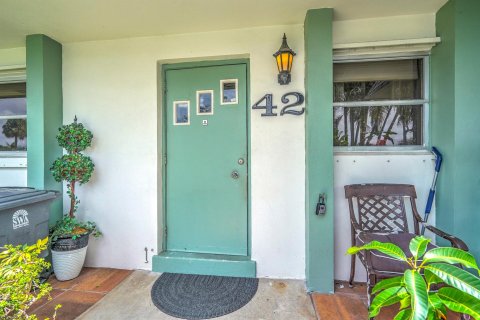 Villa ou maison à vendre à West Palm Beach, Floride: 2 chambres, 120.77 m2 № 1079796 - photo 18