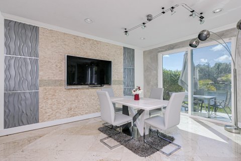 Adosado en venta en Coconut Creek, Florida, 3 dormitorios, 151.43 m2 № 1151995 - foto 30