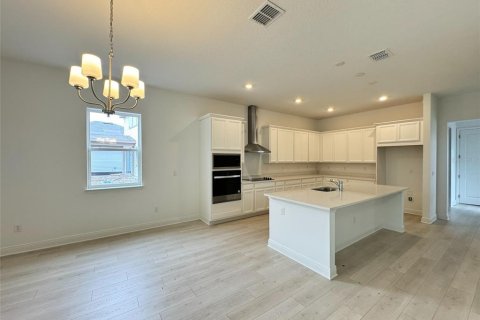 Casa en venta en Saint Cloud, Florida, 4 dormitorios, 275.92 m2 № 848535 - foto 2