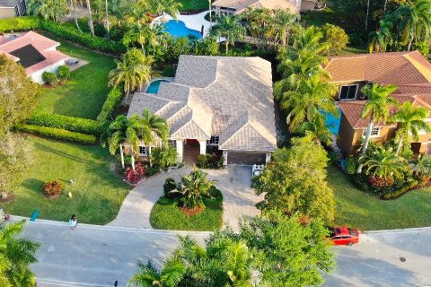 Villa ou maison à vendre à Coral Springs, Floride: 4 chambres, 256.22 m2 № 1145943 - photo 9