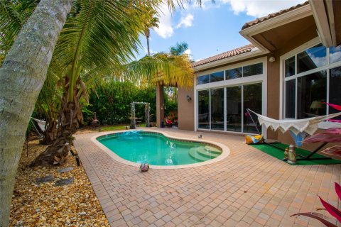 Villa ou maison à vendre à Coral Springs, Floride: 4 chambres, 256.22 m2 № 1145943 - photo 27
