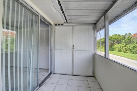 Condominio en venta en Delray Beach, Florida, 1 dormitorio, 67.45 m2 № 545296 - foto 12