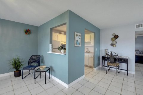 Condominio en venta en Delray Beach, Florida, 1 dormitorio, 67.45 m2 № 545296 - foto 22