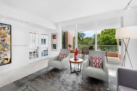Condominio en venta en Key Biscayne, Florida, 3 dormitorios, 287.35 m2 № 632840 - foto 4