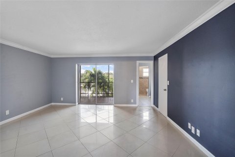 Townhouse in Pompano Beach, Florida 4 bedrooms, 139.35 sq.m. № 982023 - photo 6