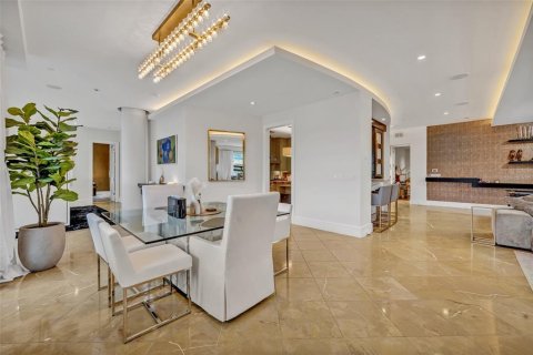 Copropriété à vendre à Orlando, Floride: 3 chambres, 345.04 m2 № 1395753 - photo 14