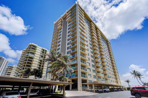 Condominio en venta en Riviera Beach, Florida, 2 dormitorios, 130.06 m2 № 1139155 - foto 27