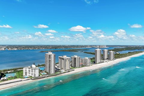 Condominio en venta en Riviera Beach, Florida, 2 dormitorios, 130.06 m2 № 1139155 - foto 3