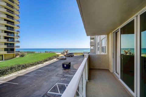 Condominio en venta en Riviera Beach, Florida, 2 dormitorios, 130.06 m2 № 1139155 - foto 22