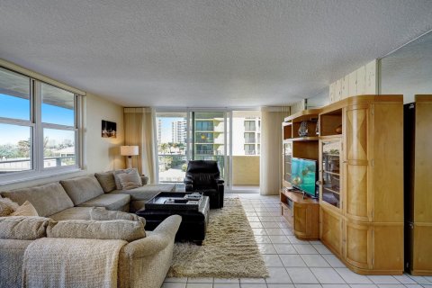 Condominio en venta en Riviera Beach, Florida, 2 dormitorios, 130.06 m2 № 1139155 - foto 23