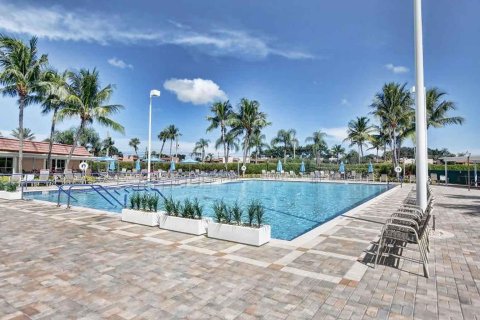 Condominio en venta en Delray Beach, Florida, 2 dormitorios, 81.75 m2 № 1187022 - foto 1