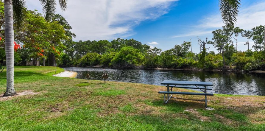 Villa ou maison à Hobe Sound, Floride 3 chambres, 124.67 m2 № 1221460