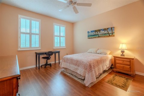 Villa ou maison à vendre à Tampa, Floride: 4 chambres, 221.11 m2 № 1400704 - photo 22