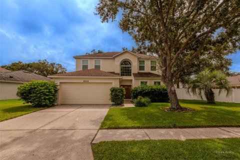 Villa ou maison à vendre à Tampa, Floride: 4 chambres, 221.11 m2 № 1400704 - photo 2