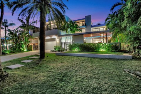 Casa en venta en Pompano Beach, Florida, 5 dormitorios, 507.15 m2 № 384442 - foto 18
