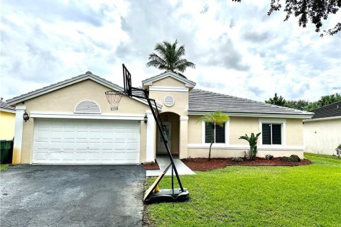 House in Miramar, Florida 3 bedrooms, 139.17 sq.m. № 1154332 - photo 23