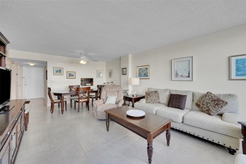 Condominio en venta en Hollywood, Florida, 1 dormitorio, 80.27 m2 № 1208122 - foto 18