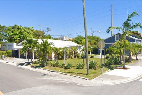 Immobilier commercial à vendre à Dania Beach, Floride № 919334 - photo 4
