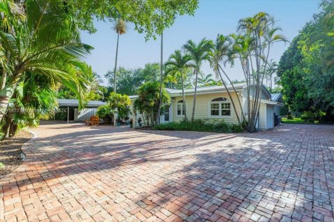 Casa en venta en Pinecrest, Florida, 4 dormitorios, 302.68 m2 № 1171494 - foto 10