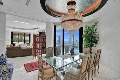 Condo in Aventura, Florida, 5 bedrooms  № 1127381 - photo 4