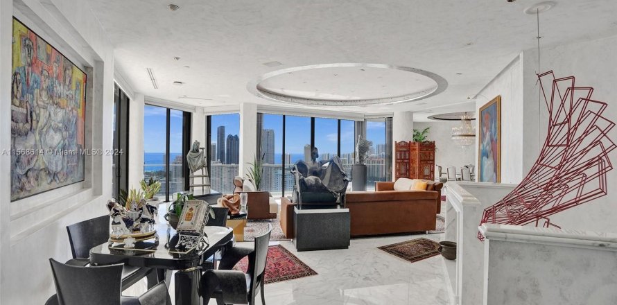 Condo in Aventura, Florida, 5 bedrooms  № 1127381