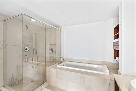 Copropriété à vendre à Miami, Floride: 2 chambres, 141.03 m2 № 927504 - photo 29