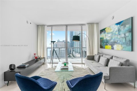 Condo in Miami, Florida, 2 bedrooms  № 927504 - photo 6