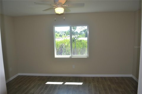Купить коммерческую недвижимость в Порт-Шарлотт, Флорида 6 спален, 234.67м2, № 817563 - фото 8