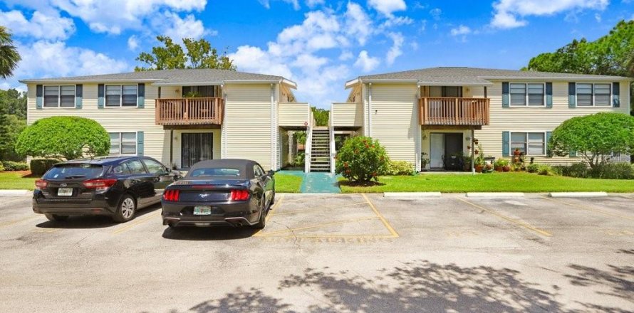 Condo in Oldsmar, Florida, 2 bedrooms  № 1340134