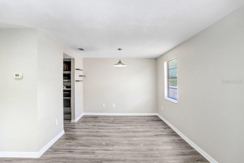 Condo in Oldsmar, Florida, 2 bedrooms  № 1340134 - photo 10