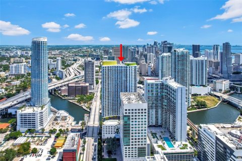 Condominio en venta en Miami, Florida, 1 dormitorio, 72.74 m2 № 1186735 - foto 20